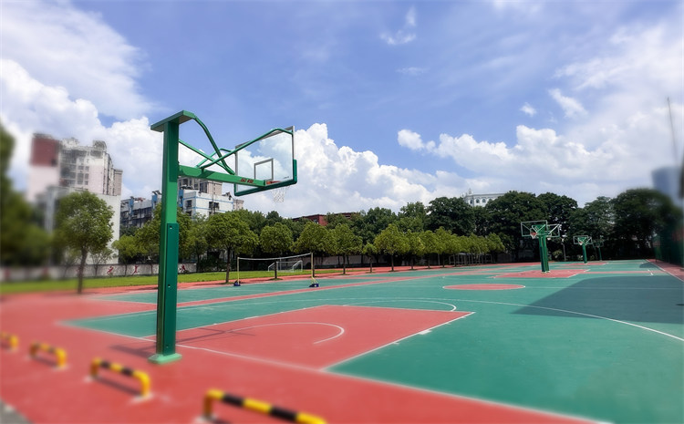 篮球场